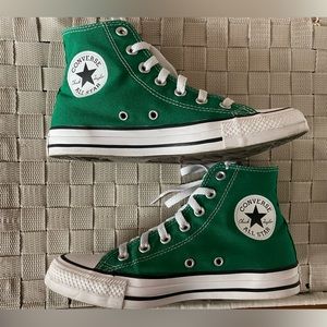 Amazon Green High Top Converse, size 7 women’s/ Size 5 Men’s